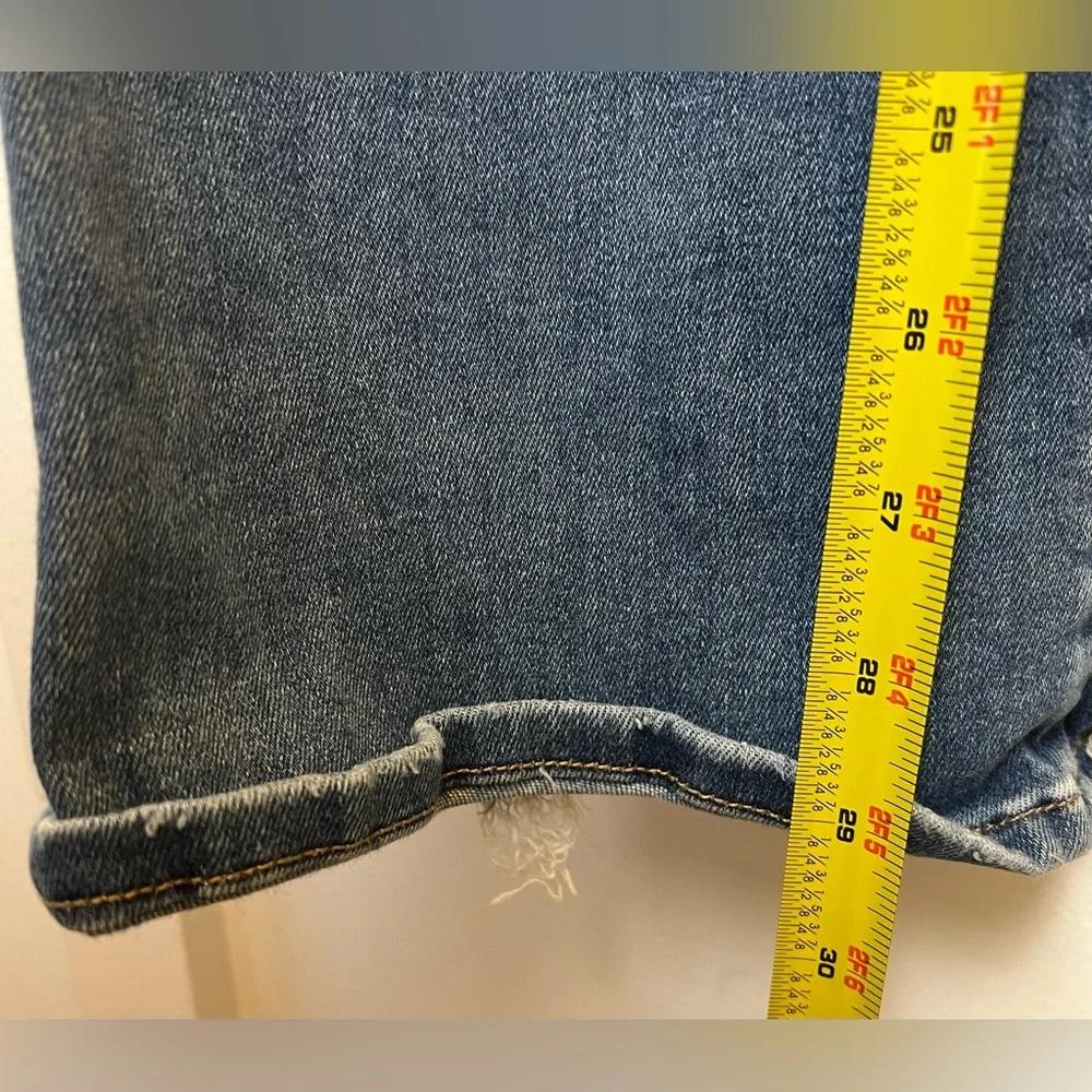 American Eagle Next Level Stretch High Rise Skinny Kicks Size 2 Reg Distressed